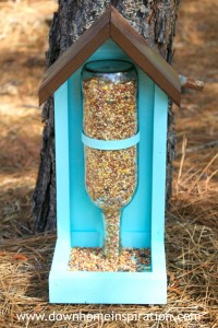 wine-bottle-bird-feeder-7-649x973