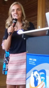 kristen-presents-gfu-serve-day-092816